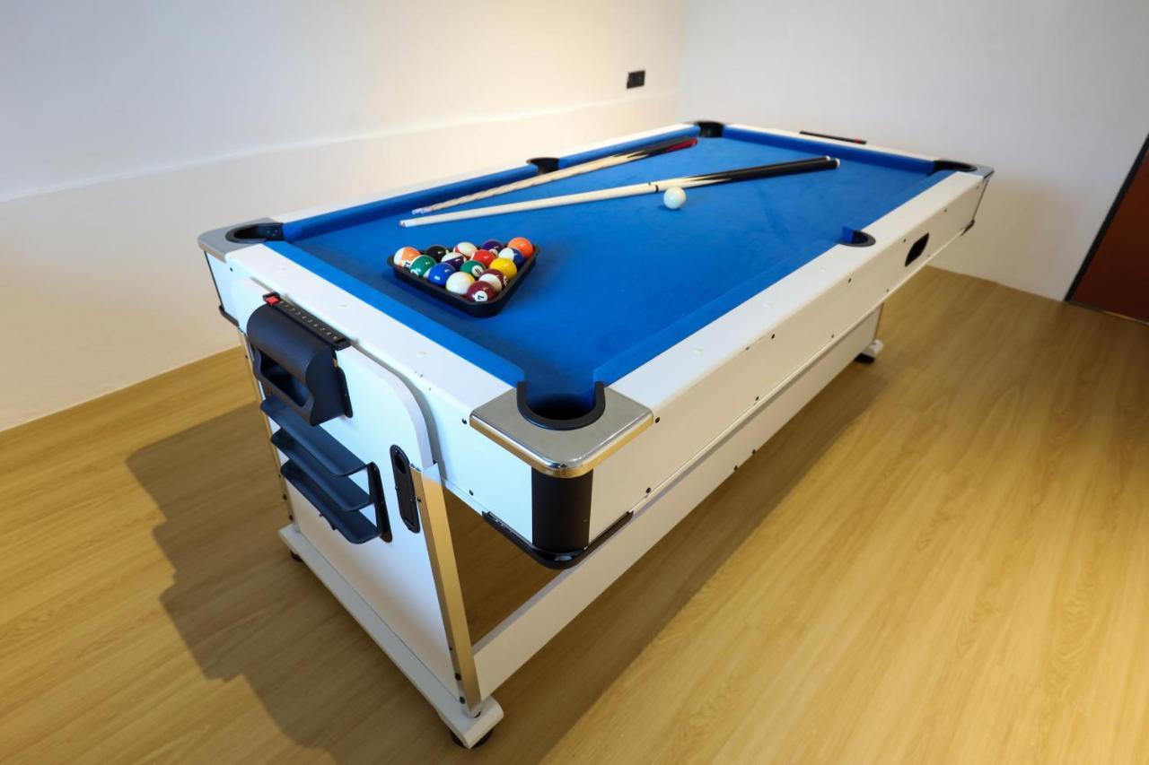 Cozy Homestay With Karaoke System & Pool Table Kuala Lumpur Exterior foto